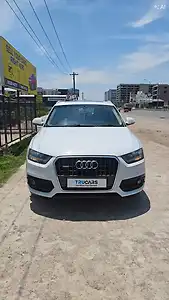 2014 Audi Q3 35 TDI quattro Premium Plus 1