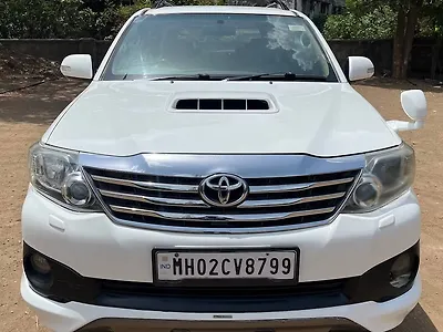 2013 Toyota Fortuner 3.0 4x2 AT 1