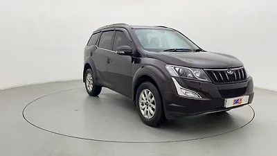2018 Mahindra XUV500 W10 AT 1.99 1 2018 Mahindra XUV500 W10 AT 1.99 1