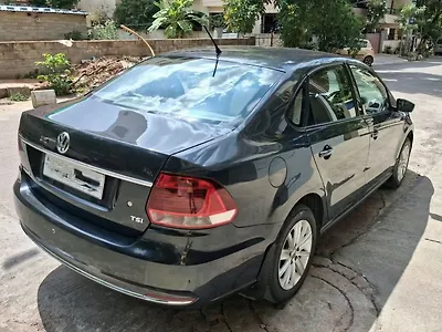 2016 Volkswagen Vento Highline 1.2 (P) AT