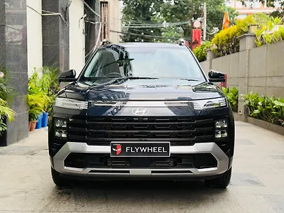 2024 Hyundai Alcazar Signature (O) 7 STR 1.5 Petrol DCT 1