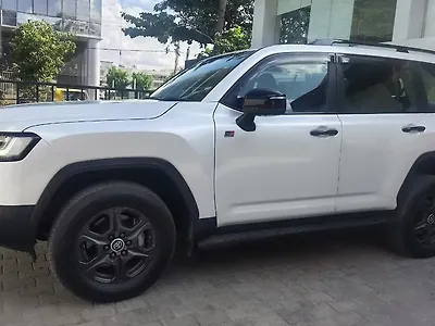 2025 Toyota Land Cruiser GR-S Diesel 3.3L Turbo Automatic