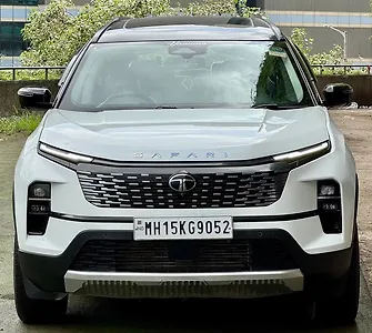 2025 Tata Safari Accomplished 7 STR AT 1 2025 Tata Safari Accomplished 7 STR AT 1