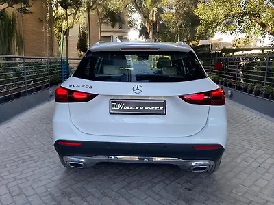 2026 Mercedes-Benz GLA 200