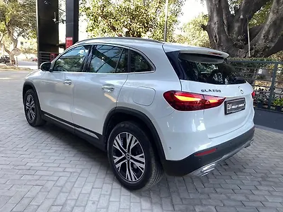 2026 Mercedes-Benz GLA 200