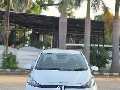 2022 Hyundai Aura SX 1.2 CNG 1