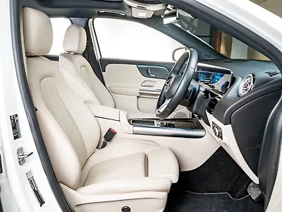 2025 Mercedes-Benz GLA 200
