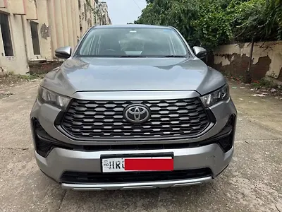 2024 Toyota Innova Hycross GX Petrol Automatic (CVT) 8 STR 1 2024 Toyota Innova Hycross GX Petrol Automatic (CVT) 8 STR 1