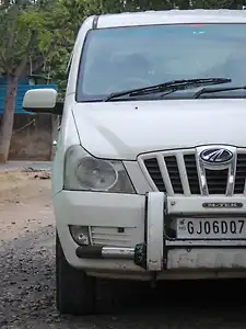 2013 Mahindra Xylo E8 ABS Airbag BS-IV 1