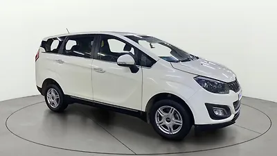 2019 Mahindra Marazzo M6 7 STR 1 2019 Mahindra Marazzo M6 7 STR 1