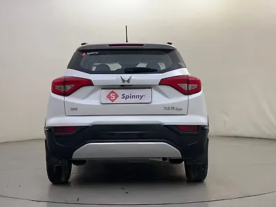 2024 Mahindra XUV300 W8 (O) 1.2 Petrol