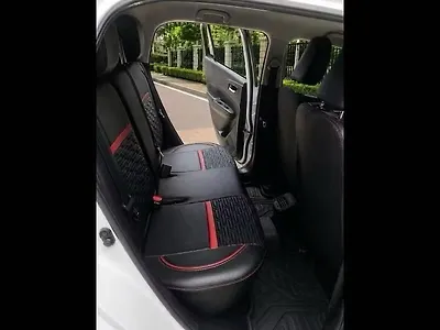 2024 Maruti Suzuki Swift ZXi Petrol Manual