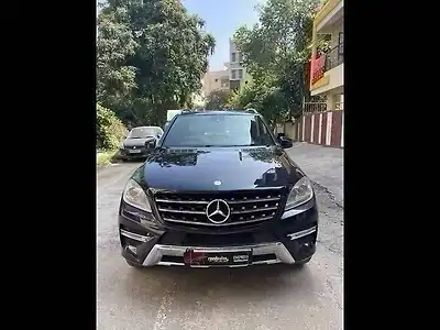 2012 मर्सिडीज़ बेंज़ एम-क्लास 320 cdi 1