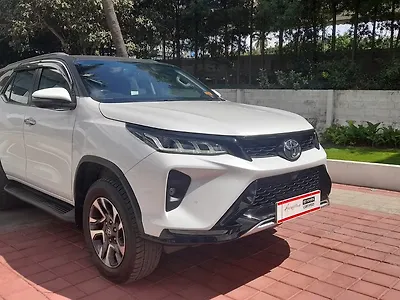2024 Toyota Fortuner Legender 2.8 4X4 AT