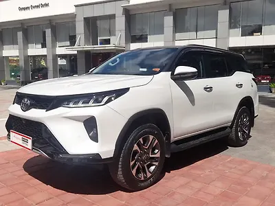 2024 Toyota Fortuner Legender 2.8 4X4 AT