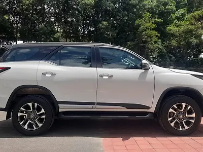 2024 Toyota Fortuner Legender 2.8 4X4 AT