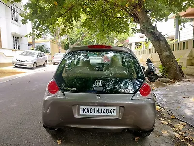 2012 Honda Brio V MT