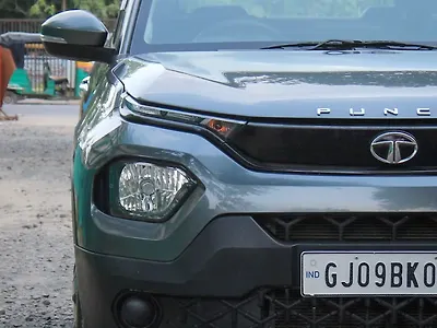 2022 Tata Punch Pure MT [2021-2023] 1