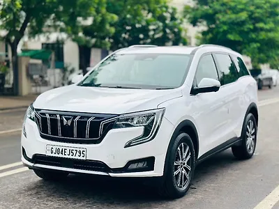 2024 Mahindra XUV700 AX7 Luxury Pack 2WD Diesel 2.2L Turbo Automatic 7 STR 1