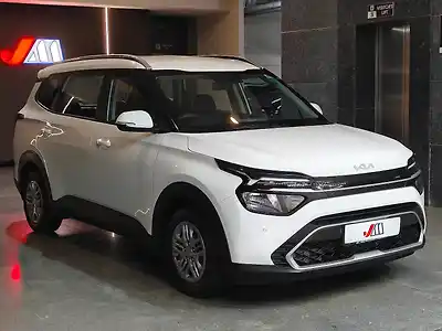 2023 किआ कारेन्स प्रेस्टीज 1.5 पेट्रोल एमटी 7-सीटर 1