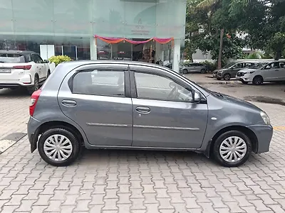2013 Toyota Etios Liva G SP