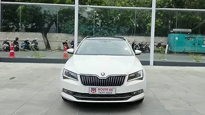 2016 Skoda Superb L&K TSI AT 1 2016 Skoda Superb L&K TSI AT 1