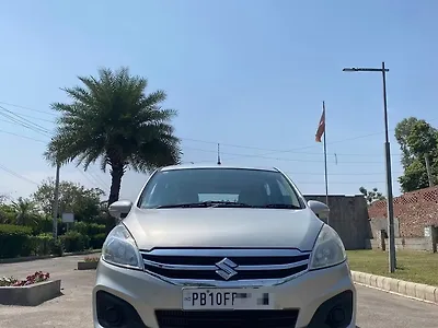 2015 Maruti Suzuki Ertiga VDi 1