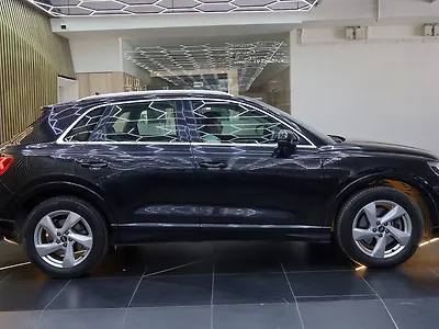 2022 Audi Q3 40 TFSI Technology