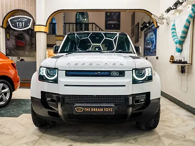 2022 Land Rover Defender 110 HSE 2.0 Petrol [2021] 1