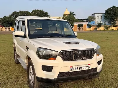 2017 महिंद्रा स्कॉर्पियो s4 प्लस 1