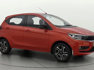 2020 Tata Tiago Revotron XZA Plus 1