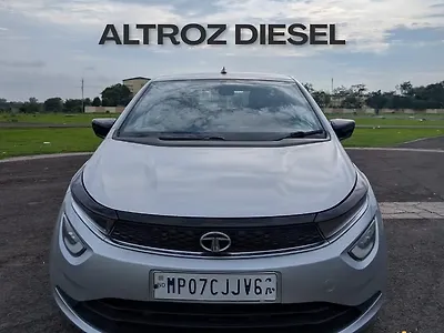 2020 Tata Altroz XE Diesel 1