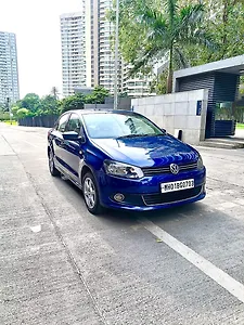 2013 Volkswagen Vento Highline Petrol AT 1 2013 Volkswagen Vento Highline Petrol AT 1