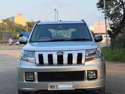 2017 Mahindra TUV300 T8 1