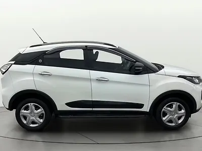 2023 Tata Nexon XMA (S)