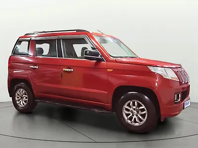 2016 Mahindra TUV300 T8 1