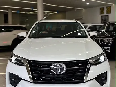 2024 Toyota Fortuner 4X4 AT 2.8 Diesel 1