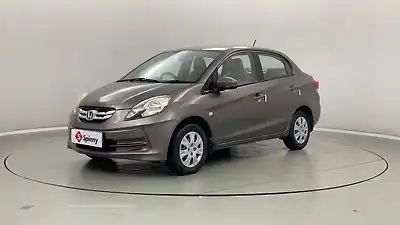 2015 होंडा अमेज 1.2 s आई-वीटेक 1 2015 होंडा अमेज 1.2 s आई-वीटेक 1