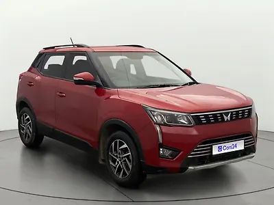 2023 Mahindra XUV300 W8 (O) 1.5 Diesel AMT 1 2023 Mahindra XUV300 W8 (O) 1.5 Diesel AMT 1