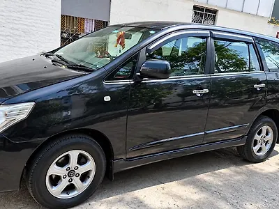 2016 Toyota Innova 2.5 GX BS III 7 STR