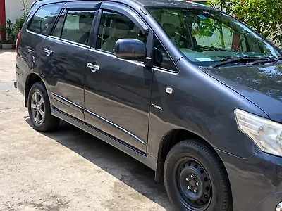2016 Toyota Innova 2.5 GX BS III 7 STR