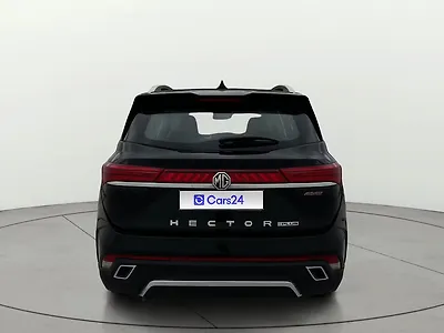 2023 MG Hector Plus Savvy Pro 1.5 Turbo Petrol CVT 7 STR