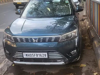 2022 महिंद्रा XUV300 w8 1.5 डीज़ल [2020] 1