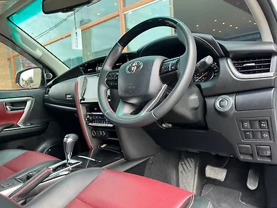 2023 Toyota Fortuner Legender 4X2 2WD Diesel Turbo Automatic Dual Tone