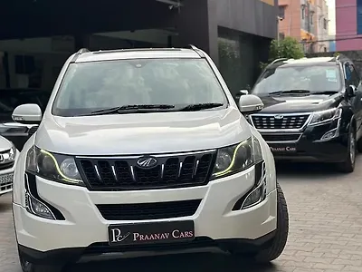 2016 Mahindra XUV500 W10 AWD AT 1 2016 Mahindra XUV500 W10 AWD AT 1
