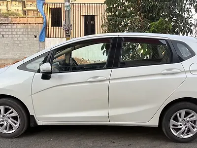2018 Honda Jazz V AT Petrol