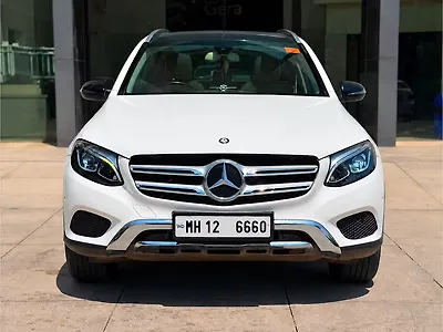 2017 Mercedes-Benz GLC 220 d Progressive 1