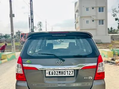 2012 Toyota Innova 2.5 VX 8 STR BS-IV