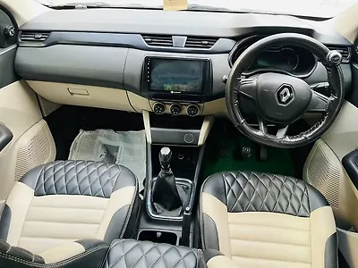 2020 Renault Triber RXE