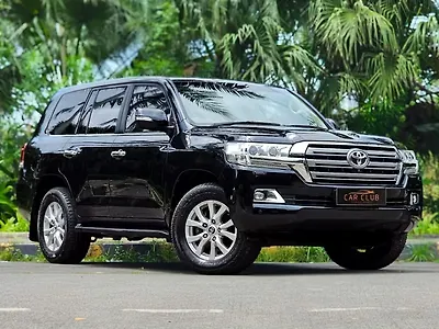 2017 Toyota Land Cruiser LC 200 VX
